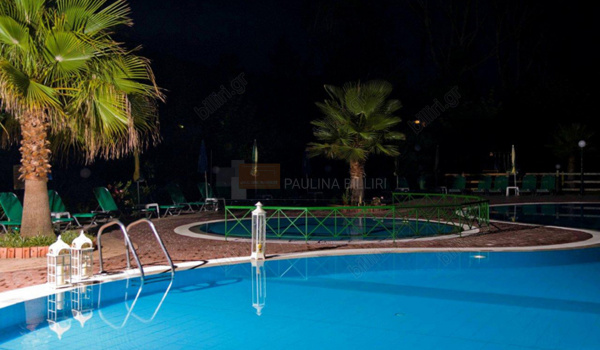 Πισίνα - Swimming pool